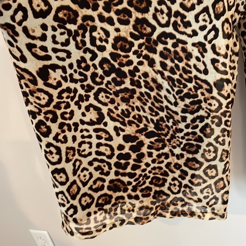 Forever 21+ Animal Print Pants SZ 1X Sheer Lined Wide Leg Pants Elastic Waist - Picture 4 of 10